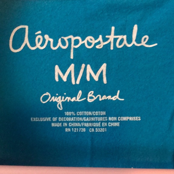 Aeropostale T-shirt - Picture 3 of 3